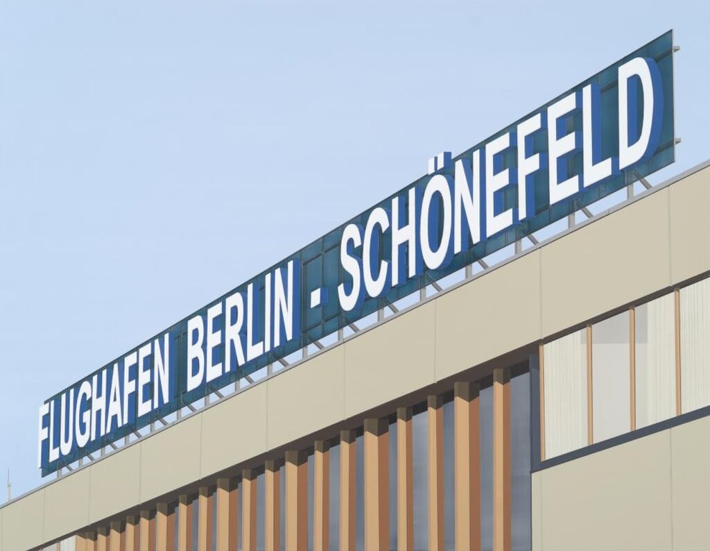 Berlin Schoenefeld, 2009