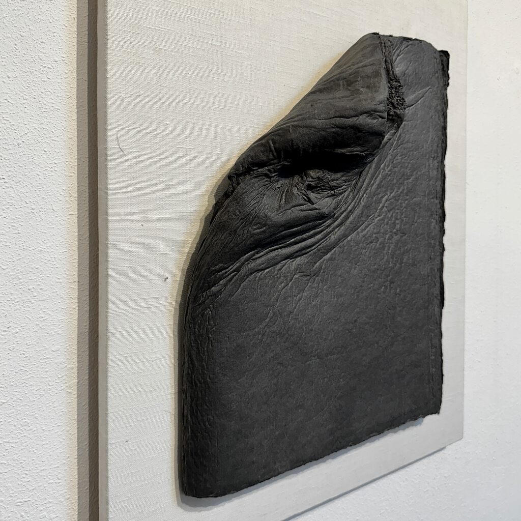 Yoshio Ikezaki - The Earth Breathes - Mageru (Bend), 1999 - Pinto Gallery
