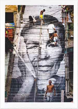 28 Millimètres, Women Are Heroes, Action dans la Favela Morro da Providência, Escalier, close-up, Rio de Janeiro, Brésil, 2022, 2022